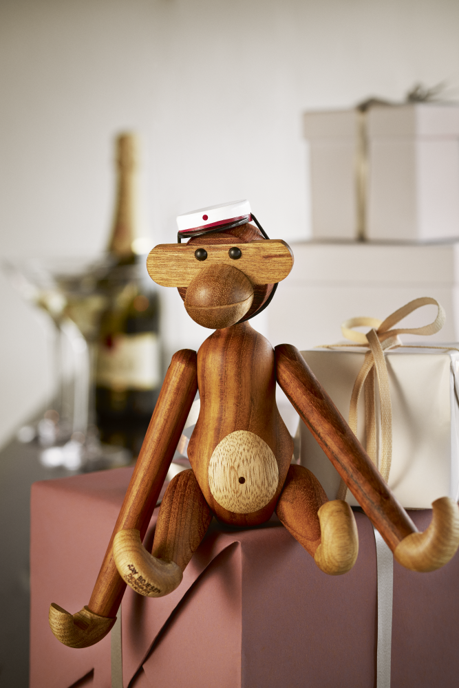 Kay Bojesen Studenterhue til abe, stor - rød - Bahne